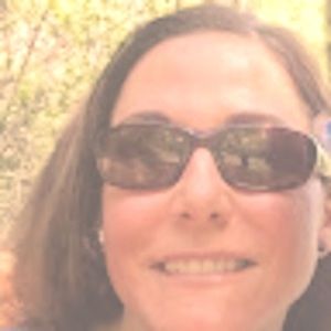 Meet your Posher, Deb